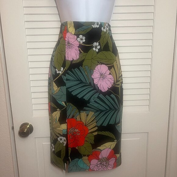 Guess Dresses & Skirts - GUESS Tropical Floral Pencil Skirt Front Slit Stretch S